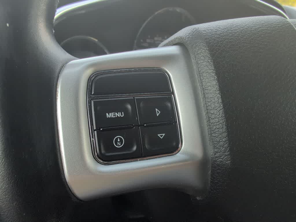 Thumbnail: 2012 Dodge Avenger - 23