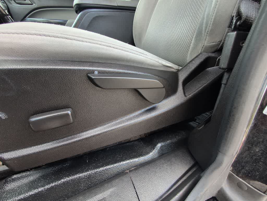 Thumbnail: 2017 Chevrolet Colorado - 17