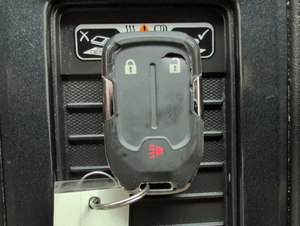 Thumbnail: 2018 Chevrolet Tahoe - 37