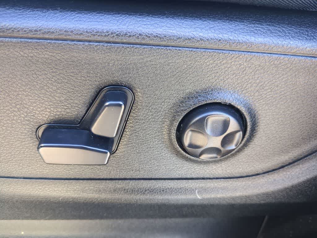 Thumbnail: 2020 RAM 1500 - 18