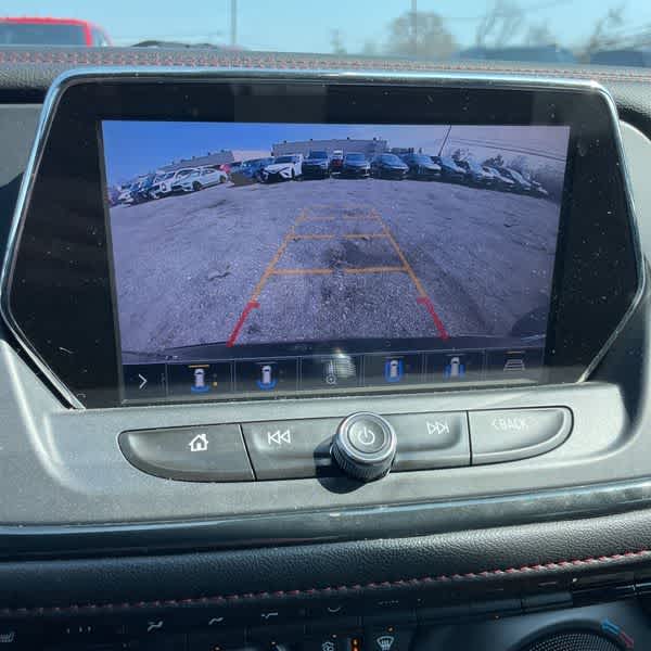 Thumbnail: 2019 Chevrolet Blazer - 21