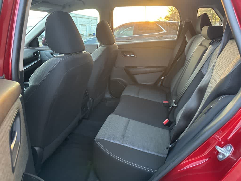 Thumbnail: 2023 Nissan Rogue - 8