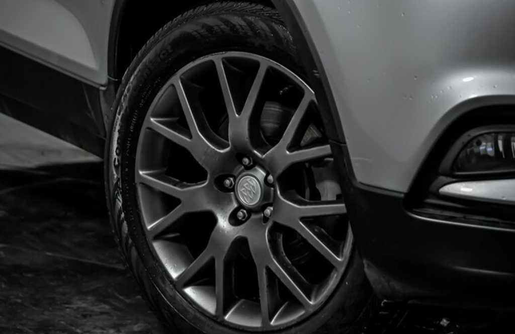 Thumbnail: 2019 Buick Encore - 3