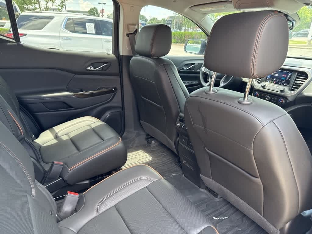 Thumbnail: 2023 GMC Acadia - 10