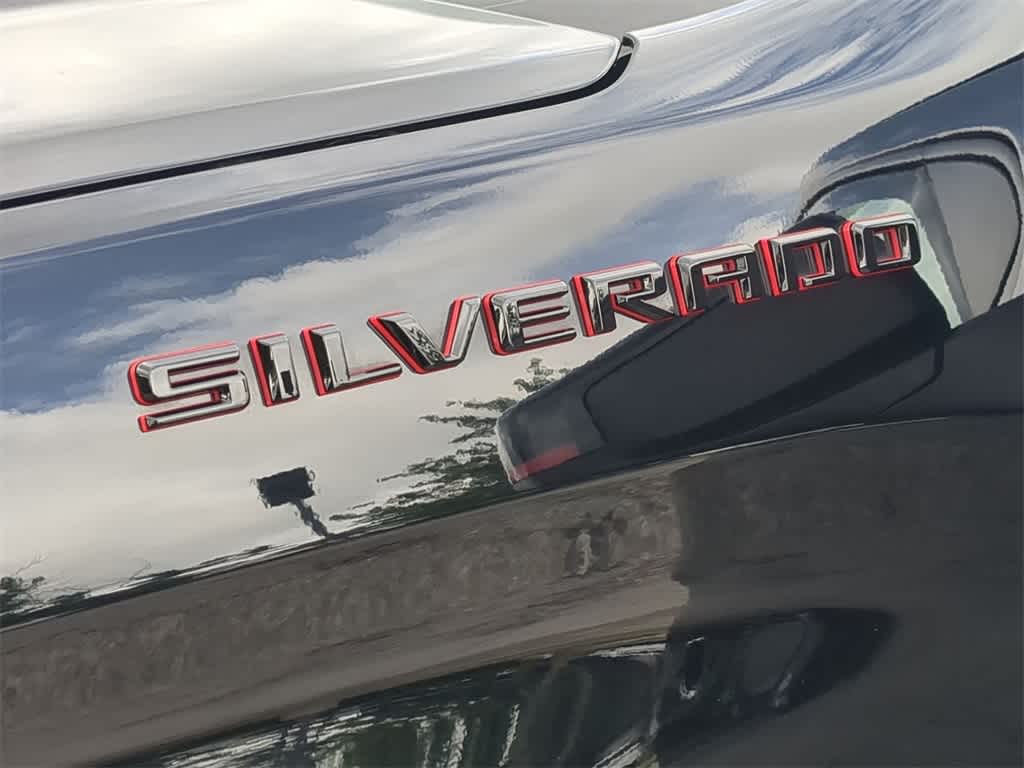 2023 Chevrolet Silverado 1500 RST 13