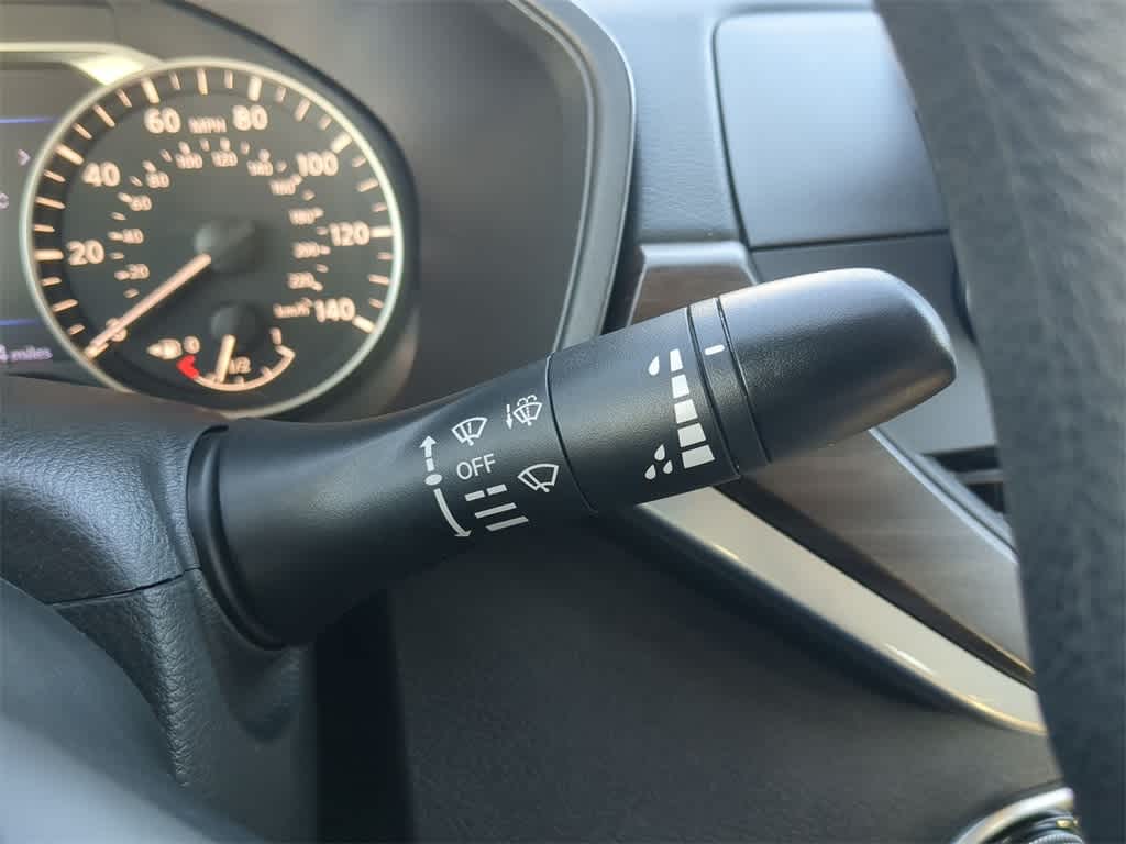 Thumbnail: 2023 Nissan Altima - 25