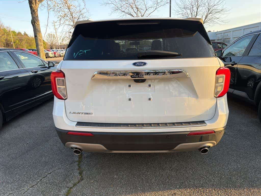 Thumbnail: 2023 Ford Explorer - 4