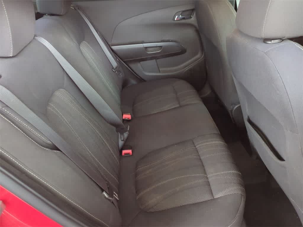 Thumbnail: 2017 Chevrolet Sonic - 20