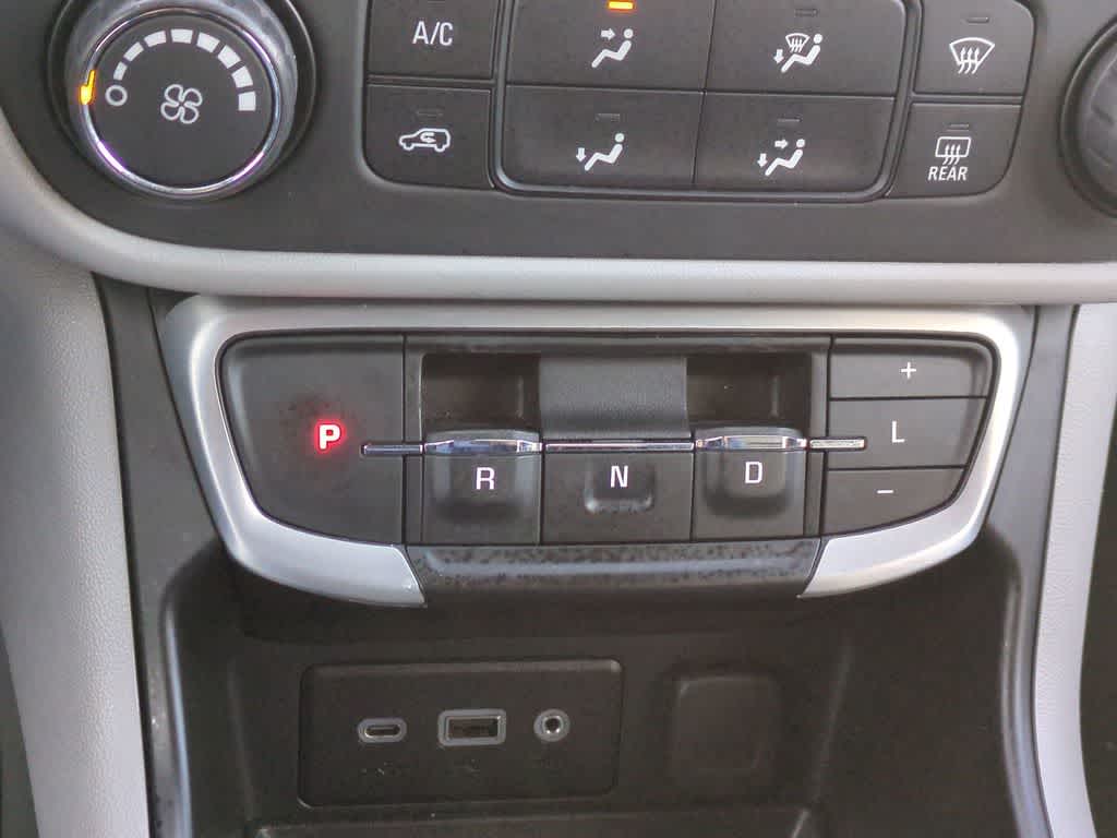 Thumbnail: 2022 GMC Terrain - 30