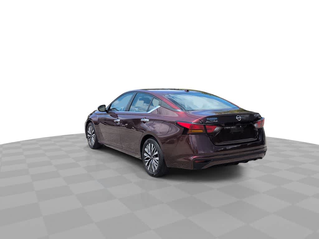 Thumbnail: 2024 Nissan Altima - 6
