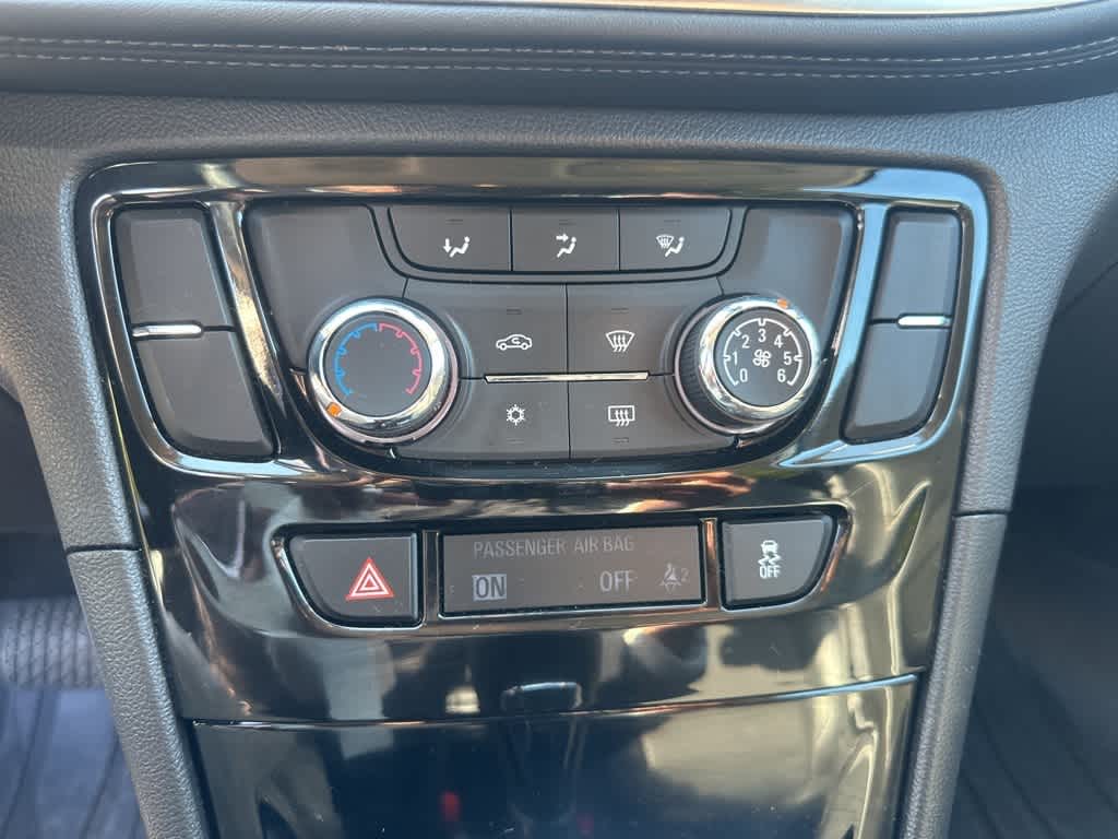 Thumbnail: 2018 Buick Encore - 16