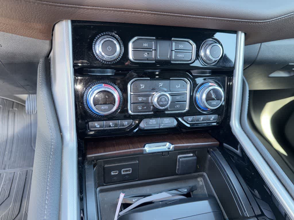 Thumbnail: 2022 GMC Yukon - 11