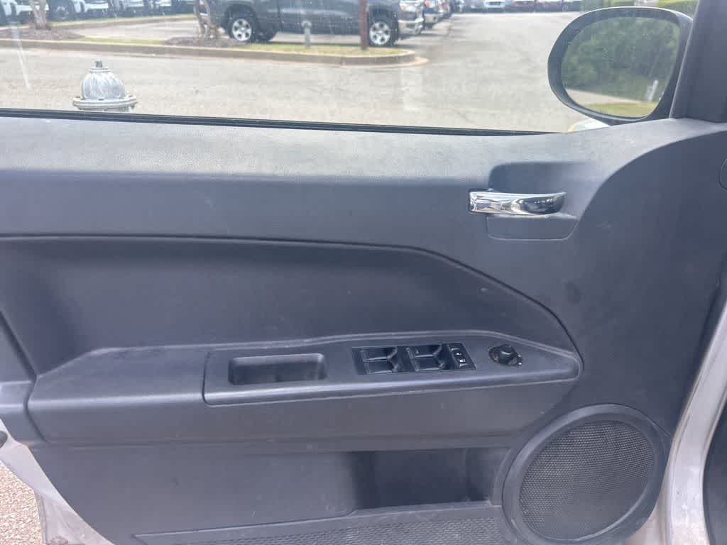 Thumbnail: 2008 Dodge Caliber - 2