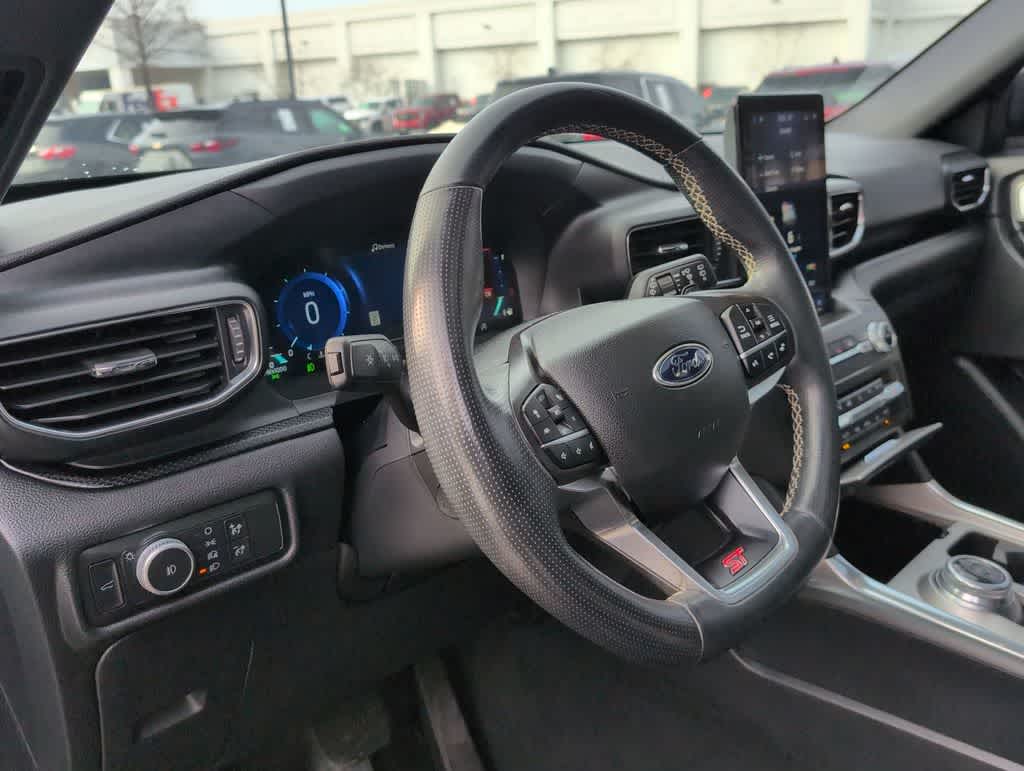 Thumbnail: 2020 Ford Explorer - 10