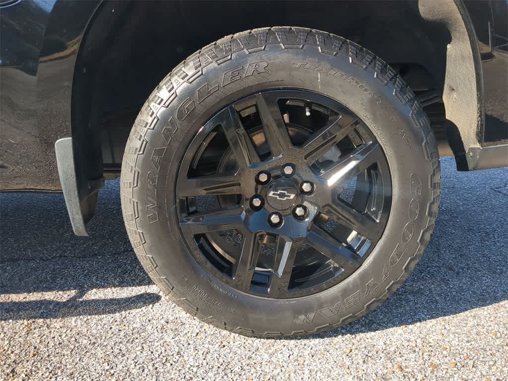 Thumbnail: 2023 Chevrolet Silverado 1500 - 13