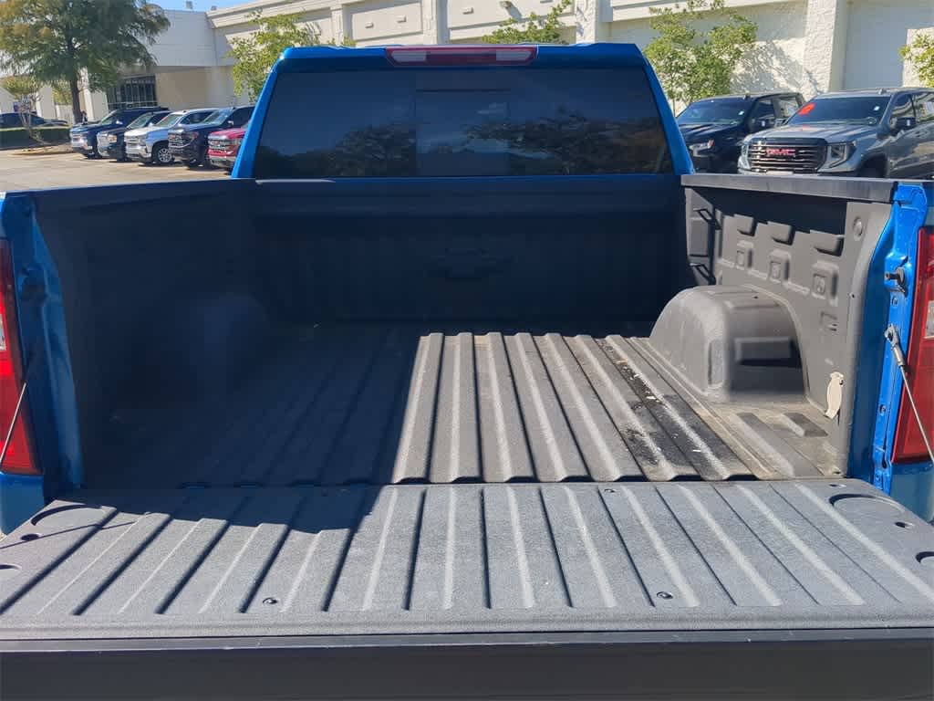 Thumbnail: 2022 Chevrolet Silverado 1500 - 35