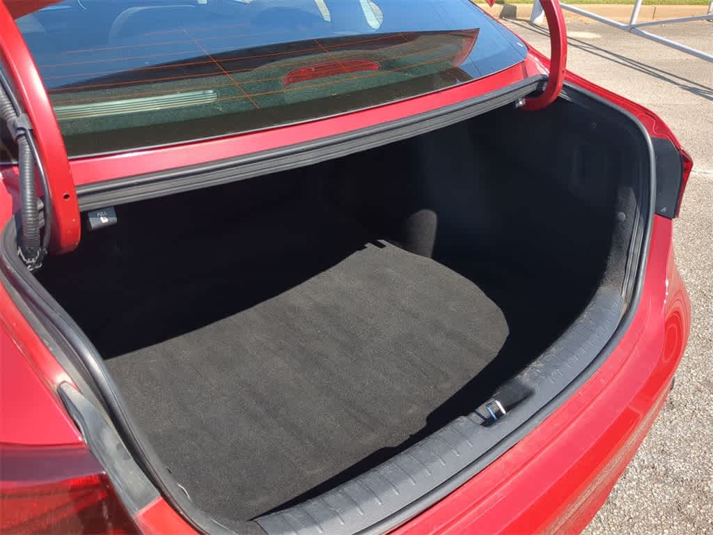 Thumbnail: 2023 Kia Forte - 32