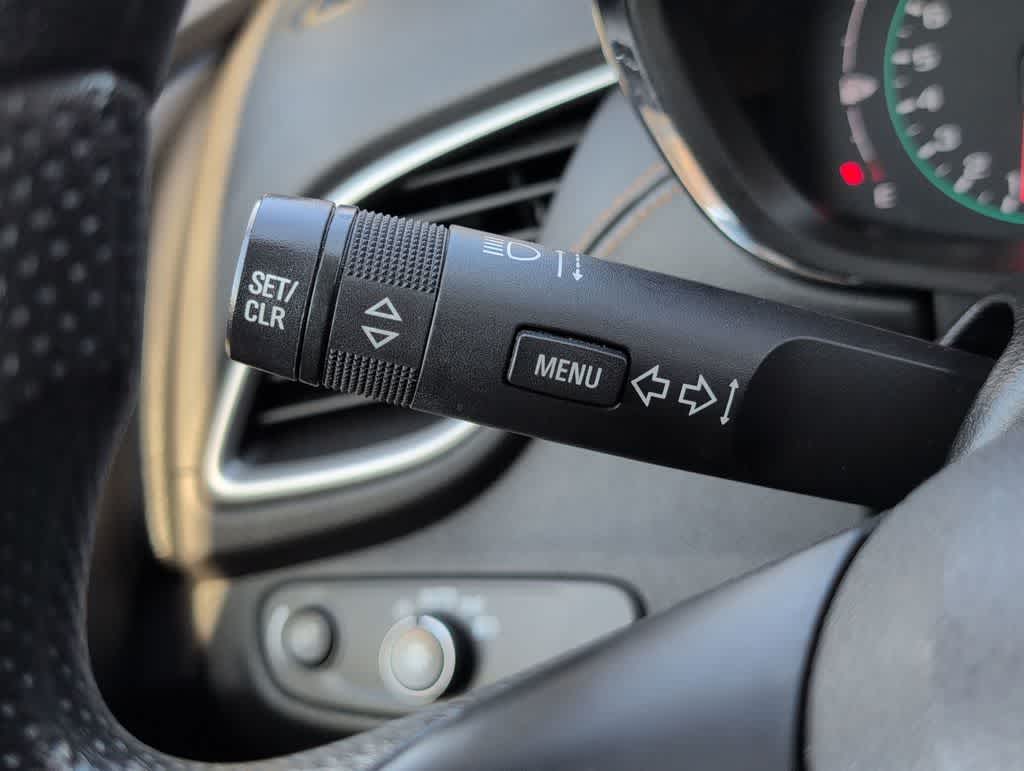 Thumbnail: 2019 Chevrolet Trax - 26