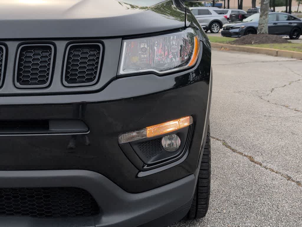 Thumbnail: 2020 Jeep Compass - 11
