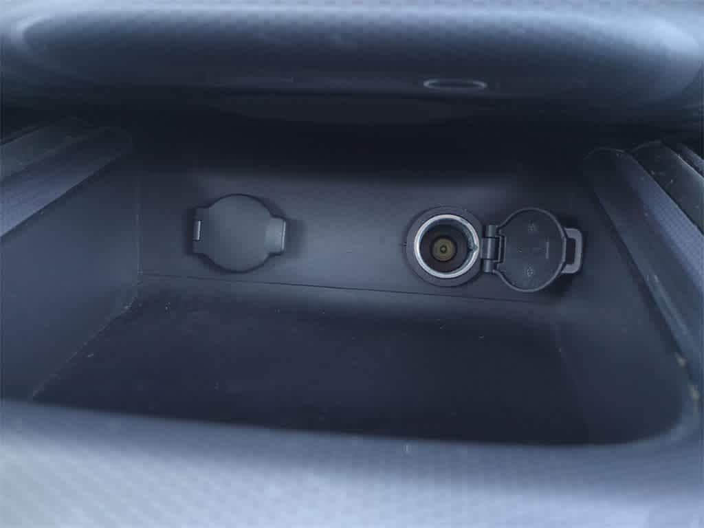 Thumbnail: 2017 Nissan Pathfinder - 32