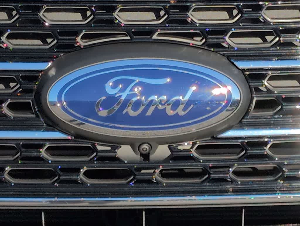 Thumbnail: 2022 Ford Explorer - 12