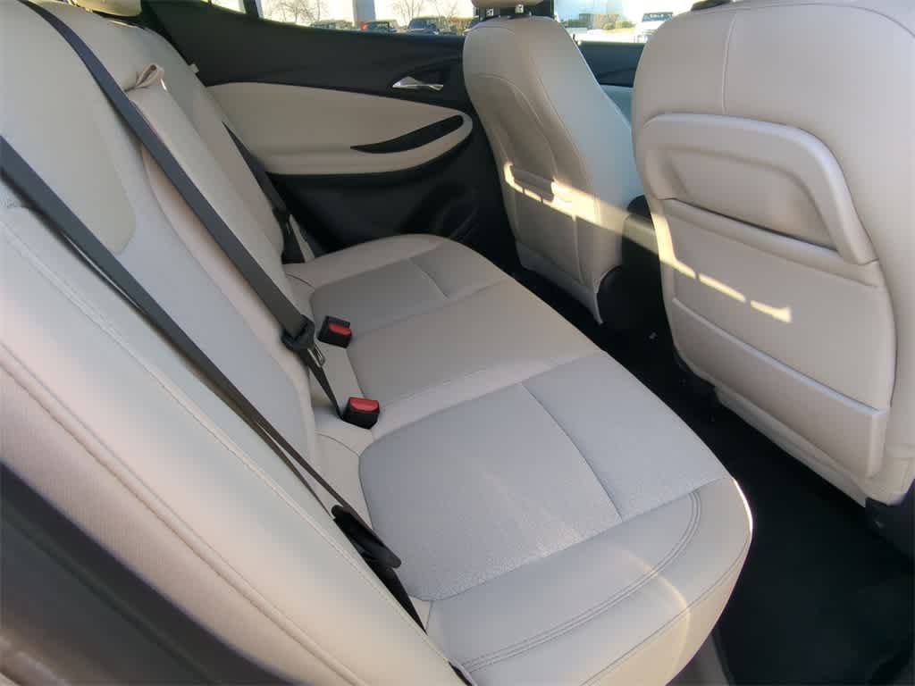 Thumbnail: 2022 Buick Encore GX - 21