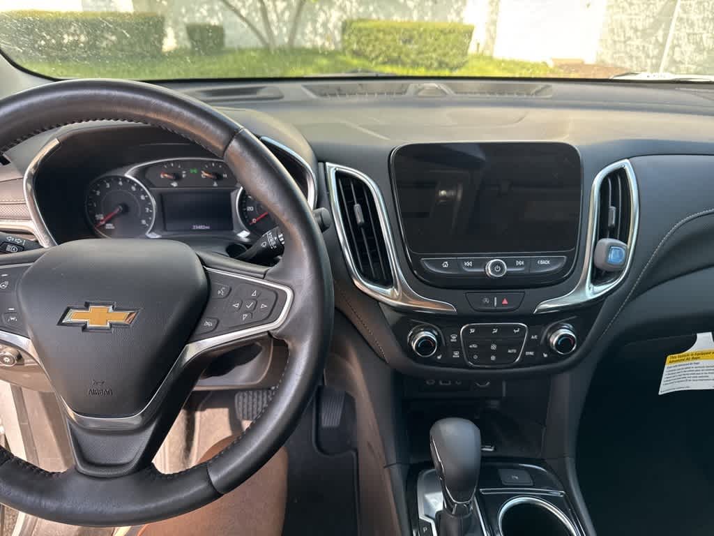 Thumbnail: 2022 Chevrolet Equinox - 4