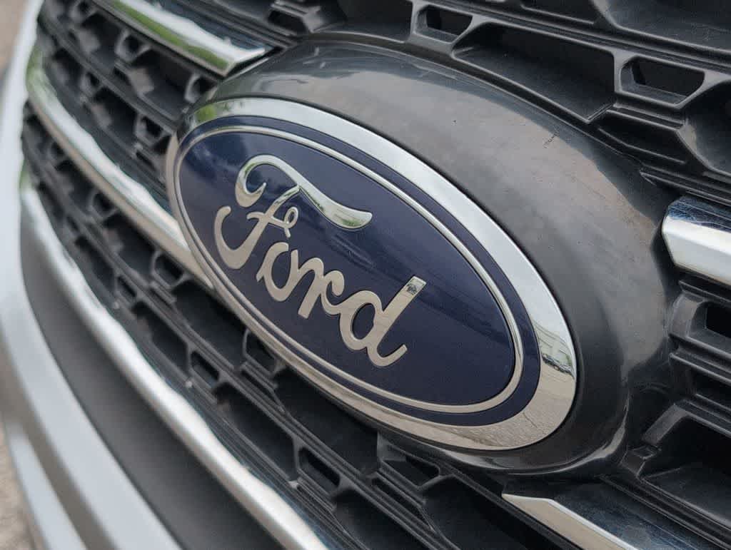 Thumbnail: 2023 Ford Explorer - 12