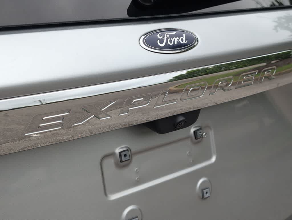 Thumbnail: 2023 Ford Explorer - 13