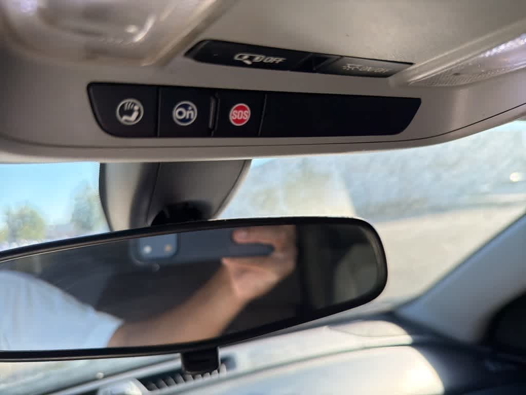 Thumbnail: 2019 Chevrolet Equinox - 8