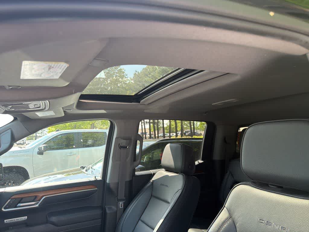 Thumbnail: 2022 GMC Sierra 1500 - 19