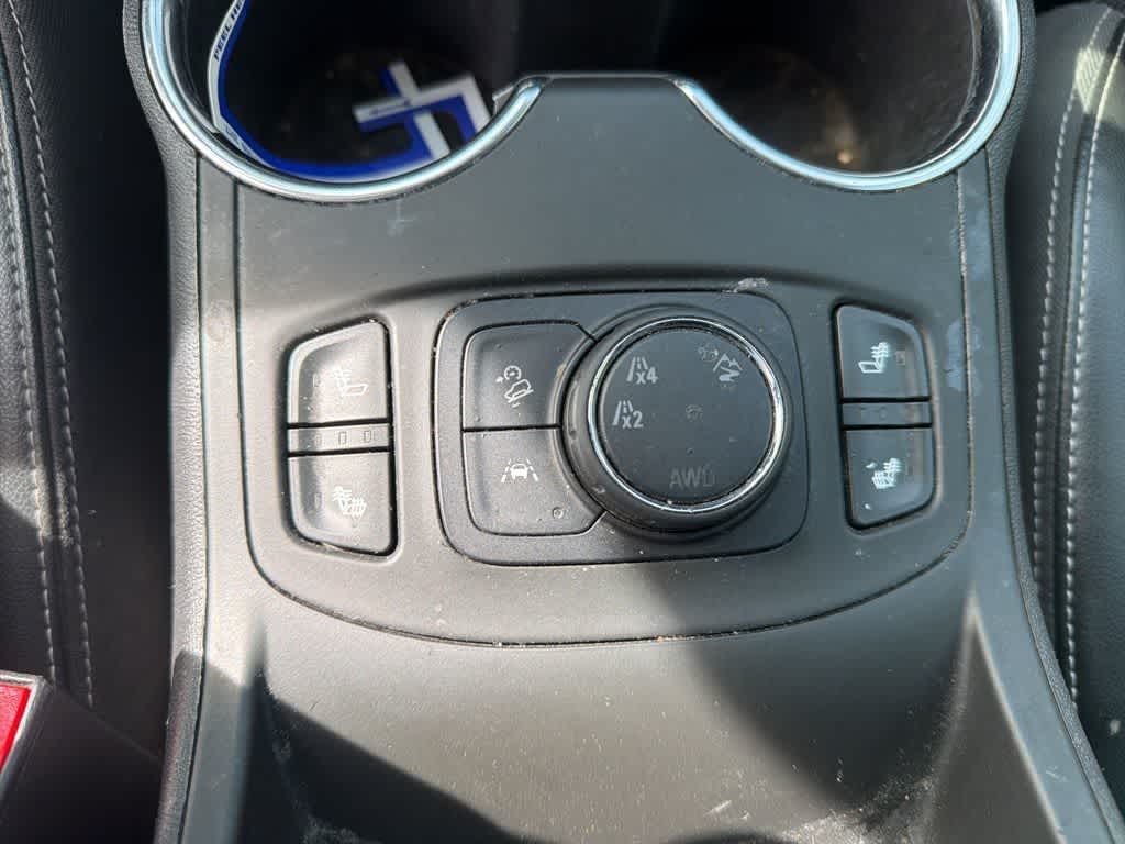 Thumbnail: 2022 GMC Terrain - 14