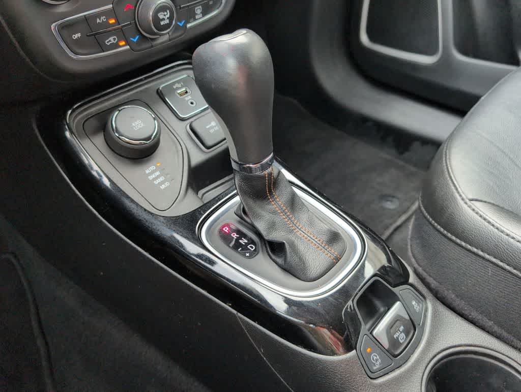 Thumbnail: 2020 Jeep Compass - 33