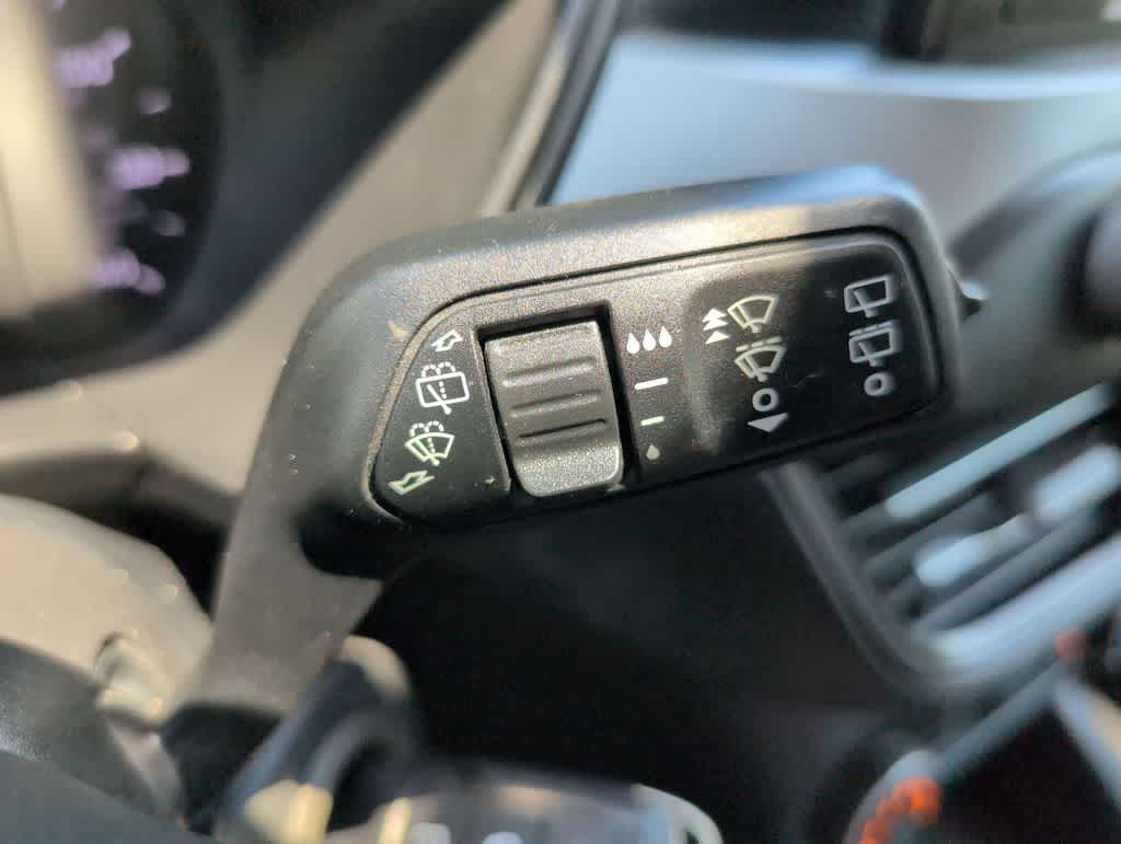 Thumbnail: 2020 Ford Escape - 25
