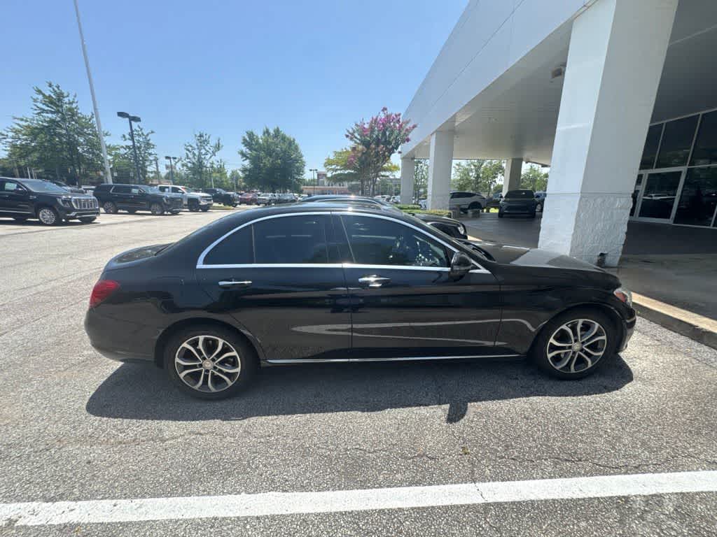 Thumbnail: 2017 Mercedes-Benz C-Class - 12