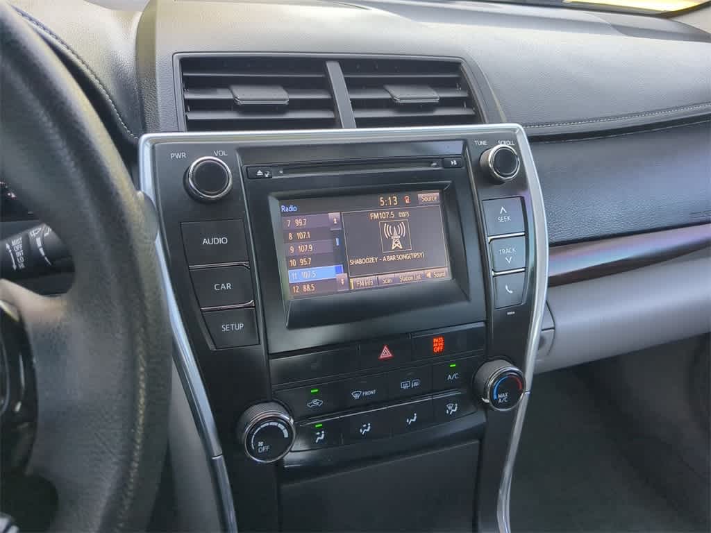 2017 Toyota Camry LE 28