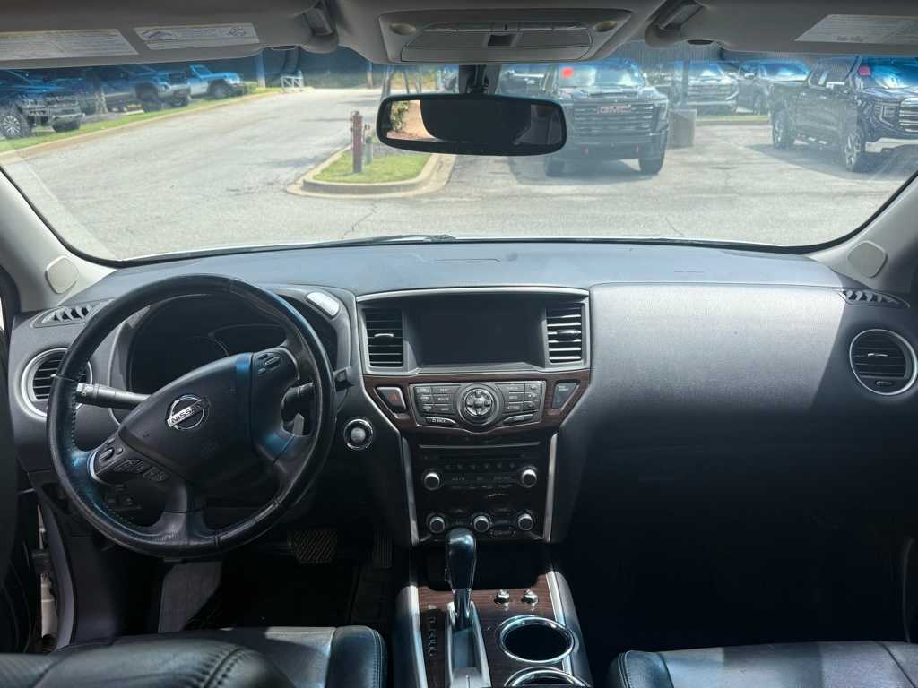 Thumbnail: 2014 Nissan Pathfinder - 3