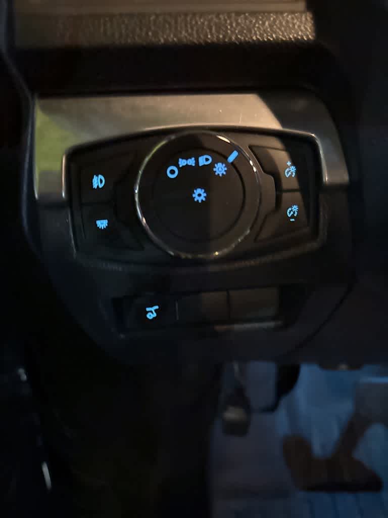 Thumbnail: 2017 Ford Explorer - 7