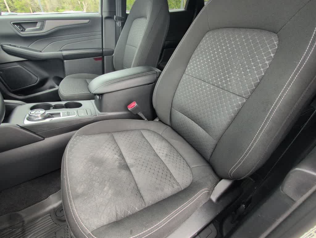 Thumbnail: 2023 Ford Escape - 16