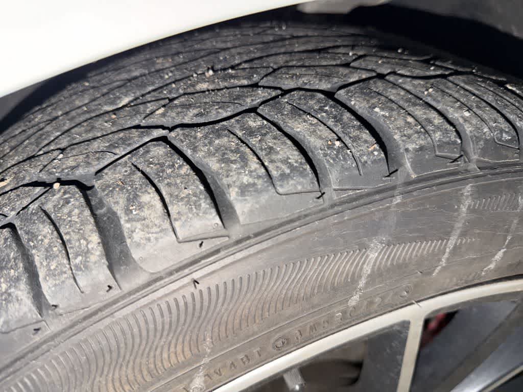 Thumbnail: 2019 Audi Q8 - 3