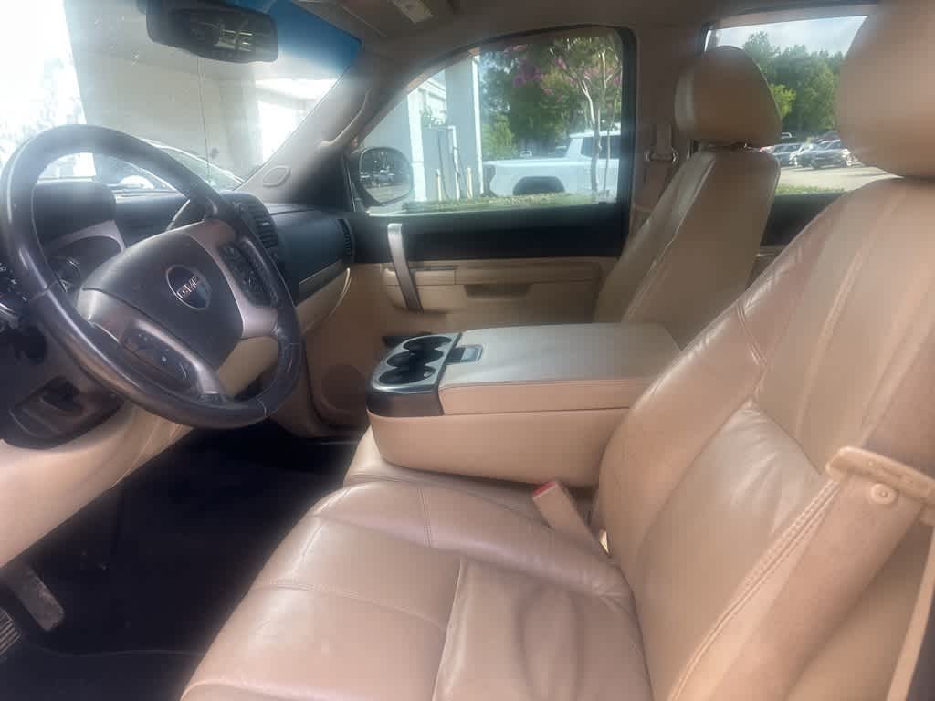 Thumbnail: 2011 GMC Sierra 1500 - 7