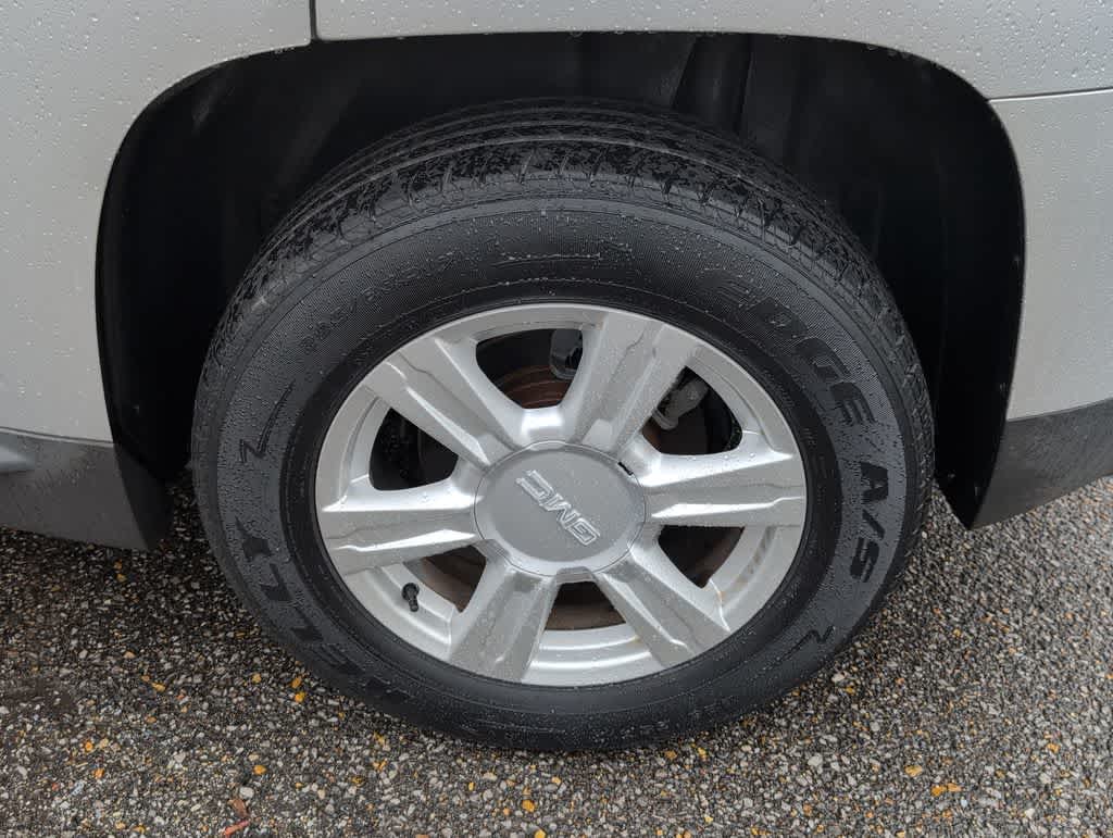 Thumbnail: 2015 GMC Terrain - 14