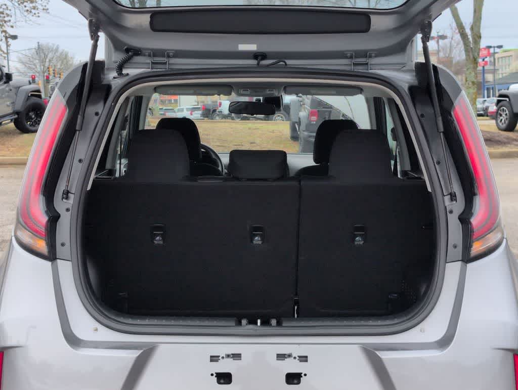 Thumbnail: 2023 Kia Soul - 33