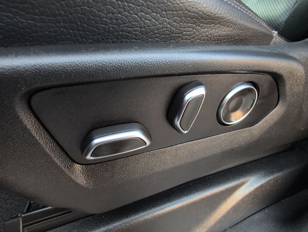 Thumbnail: 2021 GMC Yukon - 18