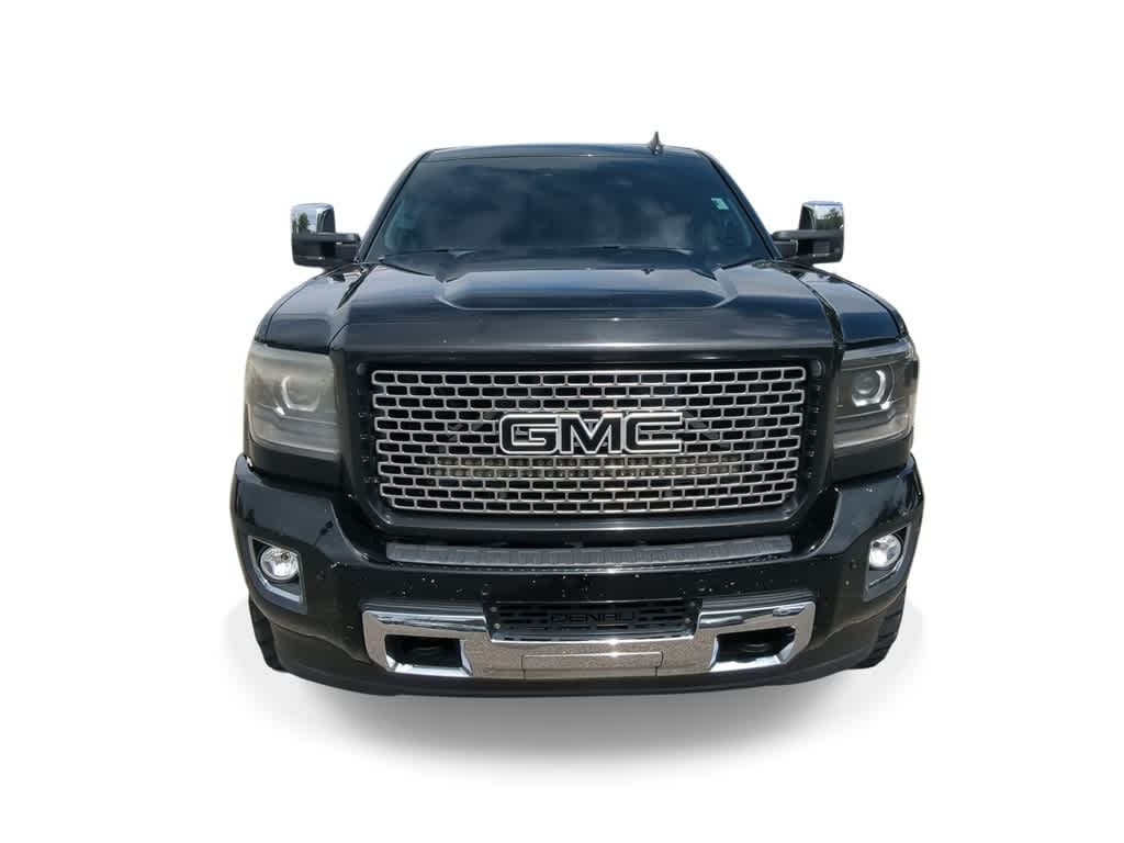 2016 GMC Sierra 2500 Denali 3
