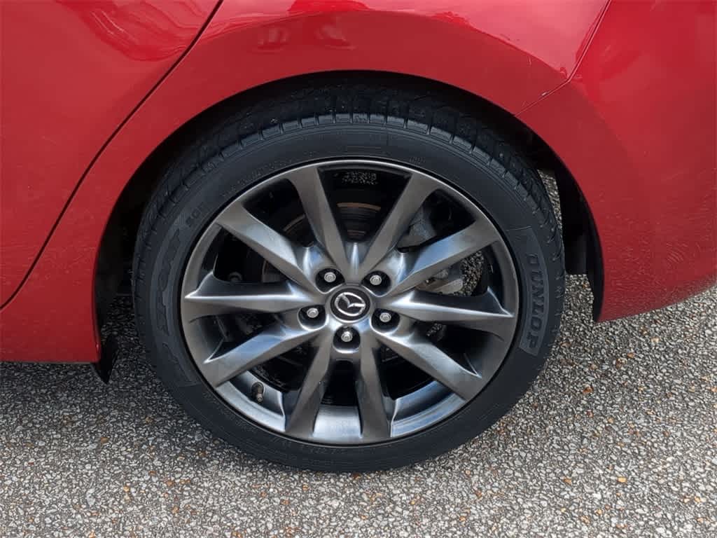 Thumbnail: 2018 Mazda Mazda3 - 14