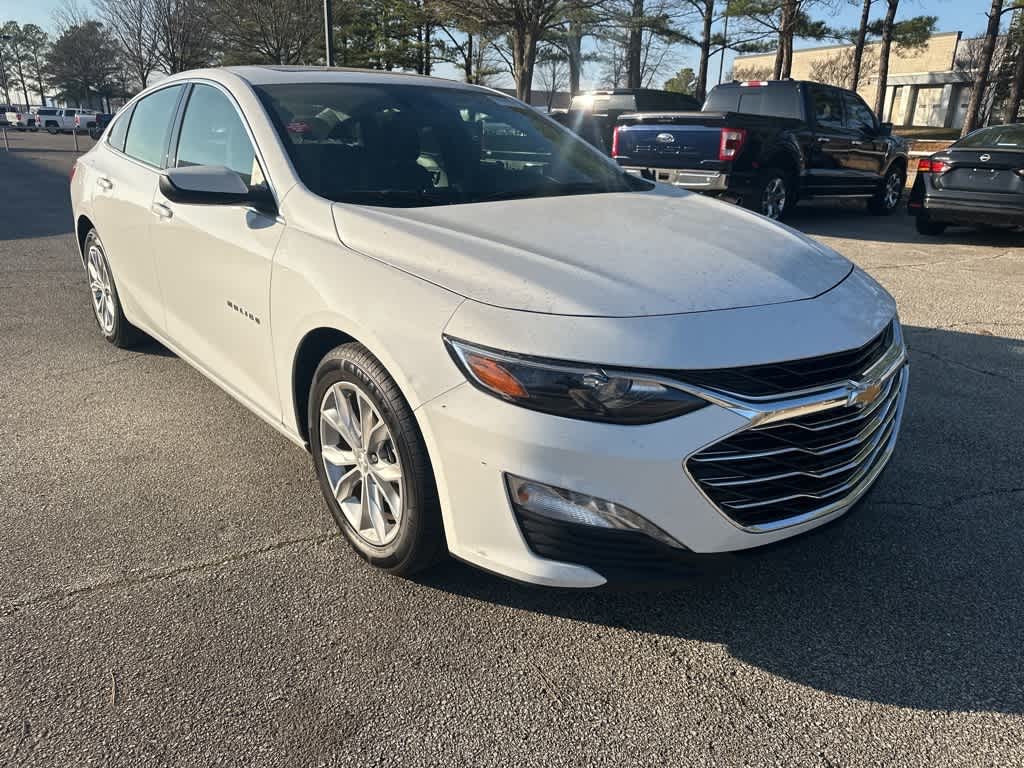 Thumbnail: 2024 Chevrolet Malibu - 3