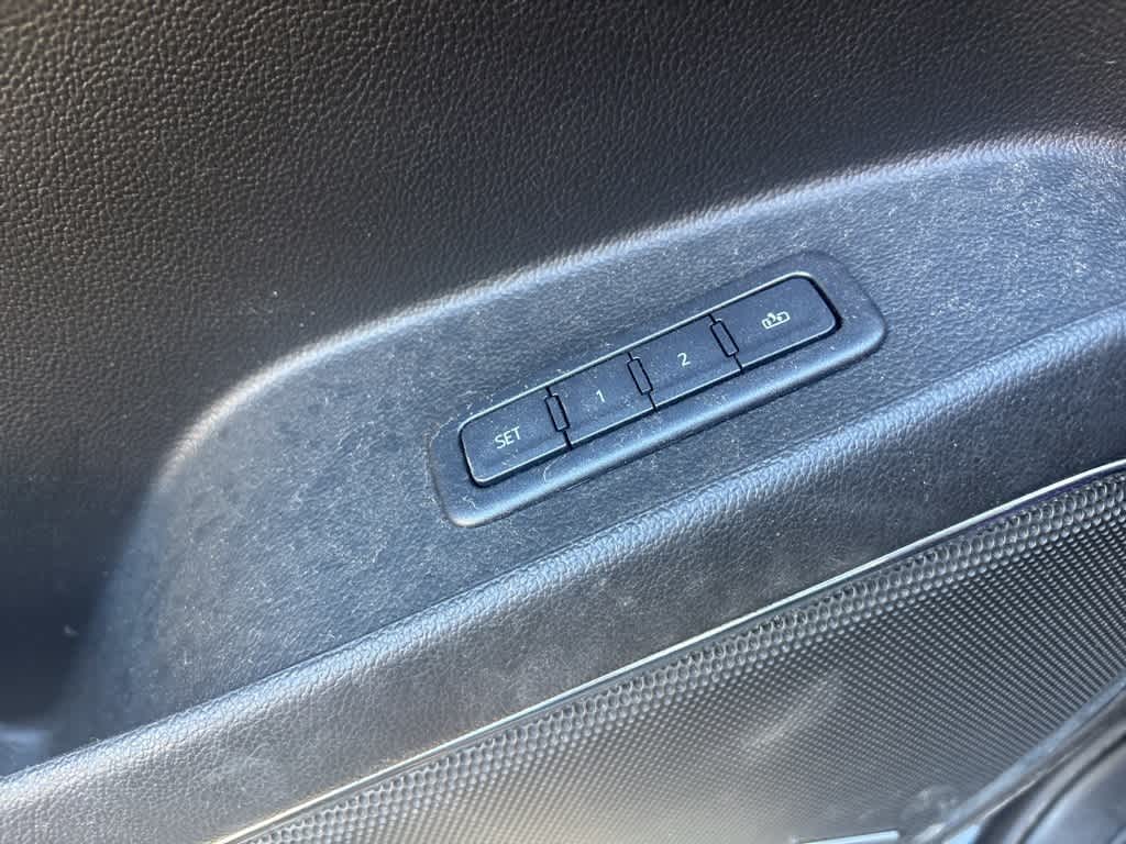 Thumbnail: 2019 GMC Yukon - 8