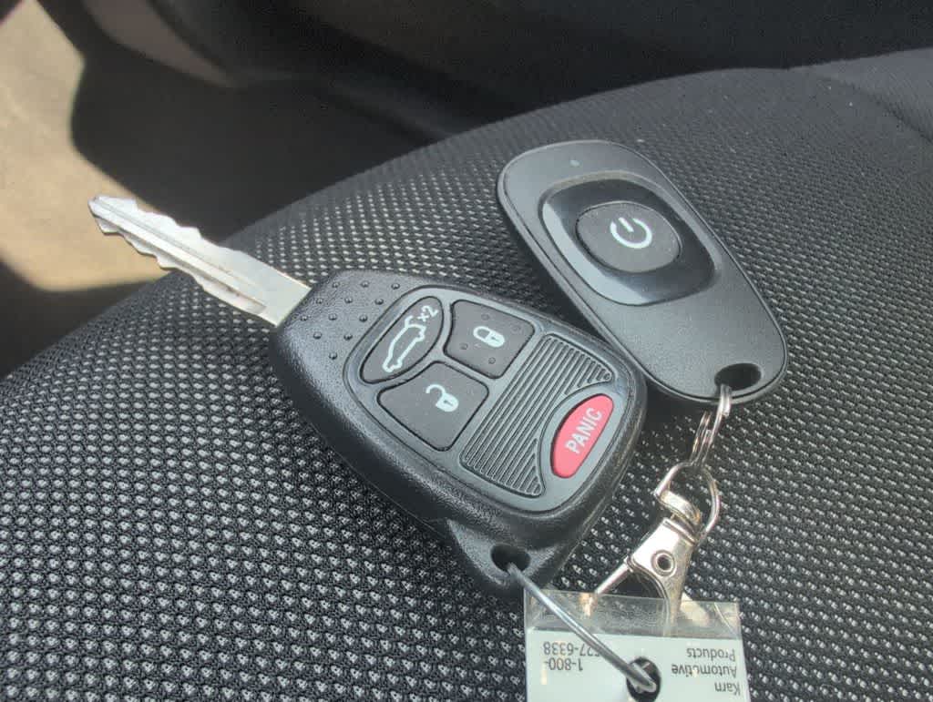 Thumbnail: 2012 Dodge Avenger - 34