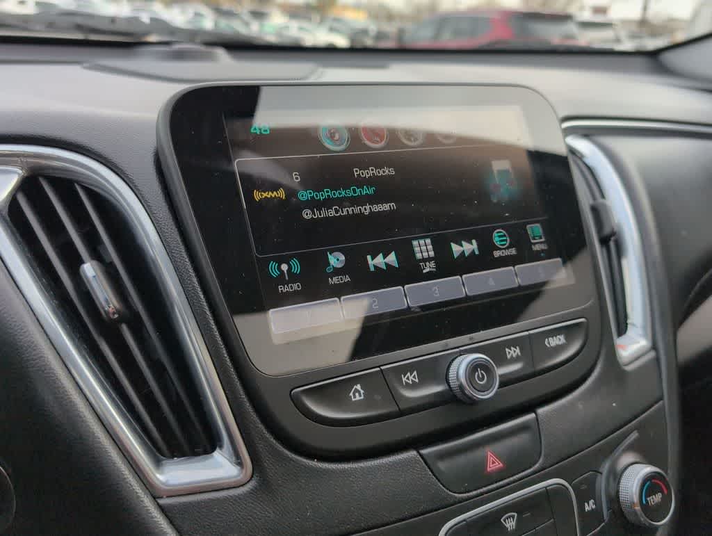 Thumbnail: 2016 Chevrolet Malibu - 31